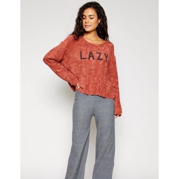 Super Soft LAZY Crop Length Graphic Sweater Top - Picture 4 of 8